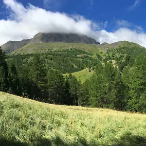 Joli T4 à Dans Résidence 4 étoiles Vars (Hautes-Alpes)